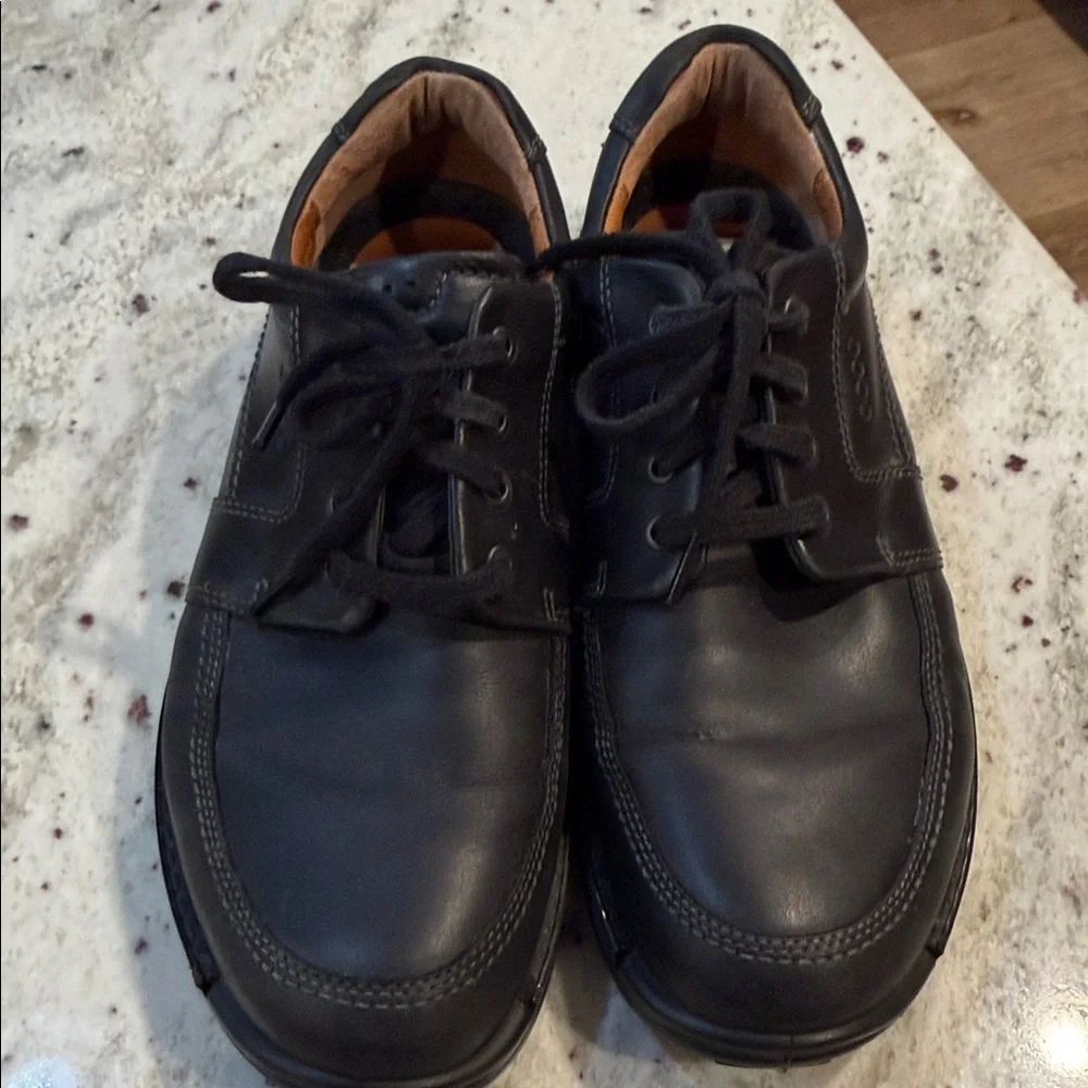 Ecco Men's Black Leather Oxfords